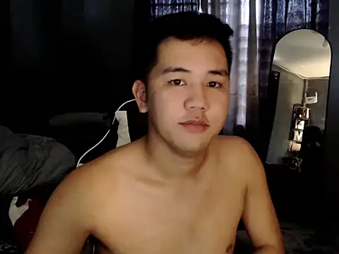 xgregor07 online show from 11-21-25, 04:11