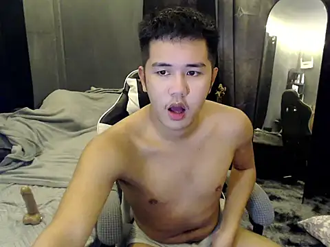 xgregor07 online show from 11-05-25, 10:51