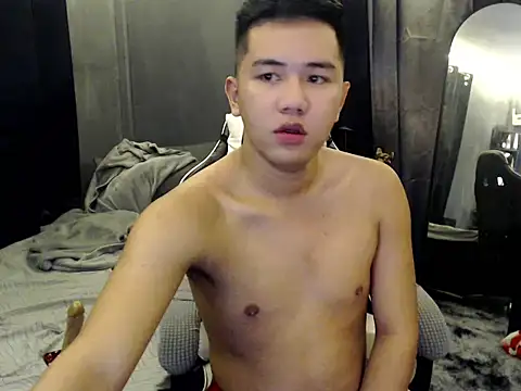 xgregor07 online show from 11-11-25, 12:11