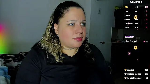 Snapshot of mariana_maze chatting on 03-02-25, 02:41 mariana maze online show from 03-02-25, 02:41