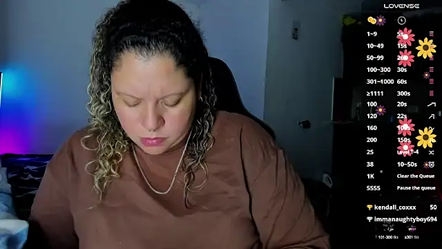 Snapshot of mariana_maze chatting on 03-22-25, 06:11 mariana maze online show from 03-22-25, 06:11