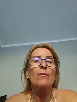 Snapshot of Steffi45 chatting on 06-29-26, 05:25 Steffi45 online show from 06-29-26, 05:25