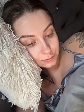 ellie ssexy online show from 10-15-25, 04:22