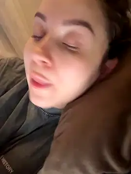 ellie ssexy online show from 12-16-25, 05:22