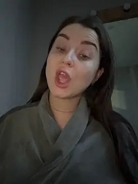 ellie ssexy online show from 10-28-25, 04:13