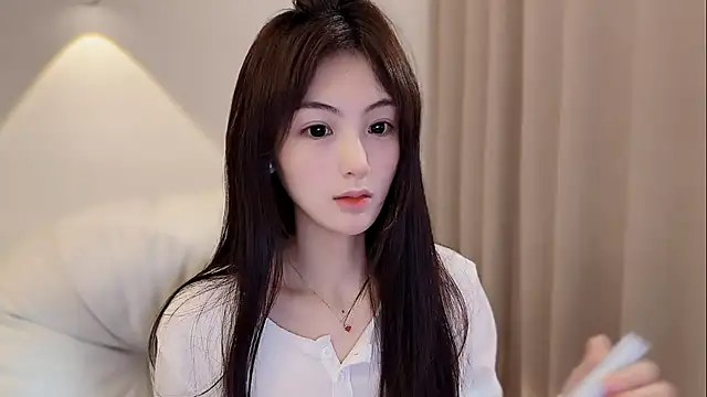 SHUIshui  online show from 03-18-26, 06:27