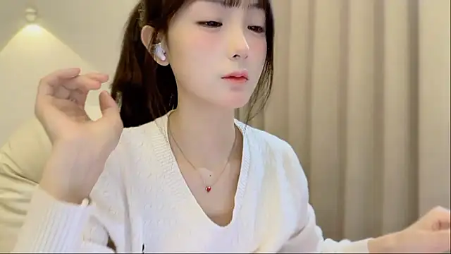 SHUIshui  online show from 11-03-25, 12:42