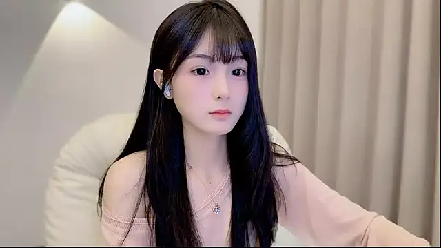 Snapshot of SHUIshui_ chatting on 09-19-25, 06:39 SHUIshui online show from 09-19-25, 06:39