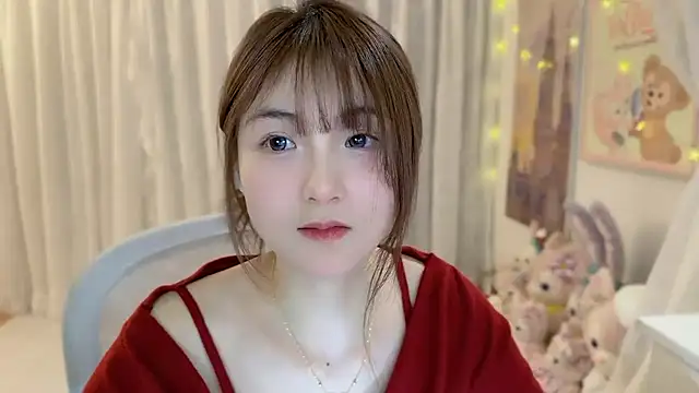 Snapshot of SHUIshui_ chatting on 01-15-25, 04:43 SHUIshui online show from 01-15-25, 04:43