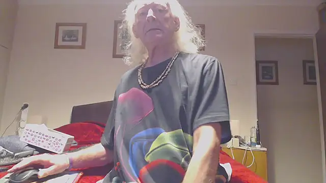 WaverlyKernow online show from 12-17-25, 08:30