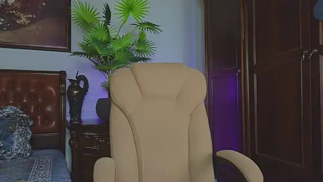 Real Tini online show from 05-29-26, 06:08