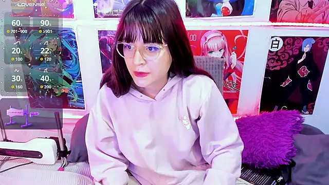 Snapshot of honeykitty_777 chatting on 11-19-25, 03:45 honeykitty 777 online show from 11-19-25, 03:45