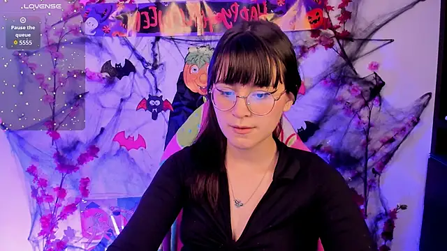 Snapshot of honeykitty_777 chatting on 10-18-25, 03:19 honeykitty 777 online show from 10-18-25, 03:19