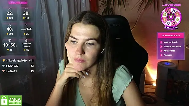 Snapshot of mag1c_eyes1 chatting on 09-22-25, 06:36 mag1c eyes1 online show from 09-22-25, 06:36