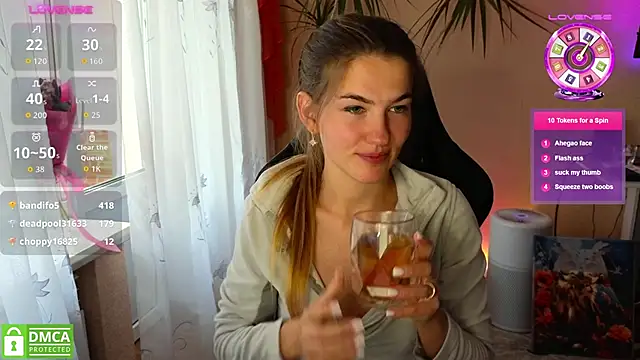 Snapshot of mag1c_eyes1 chatting on 09-30-25, 12:33 mag1c eyes1 online show from 09-30-25, 12:33