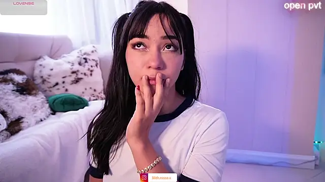 lilith  rosse online show from 11-13-25, 04:00