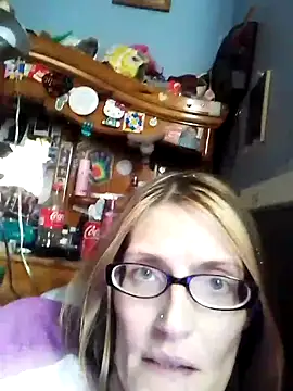 beelzebubblesxo online show from 11-11-25, 02:12