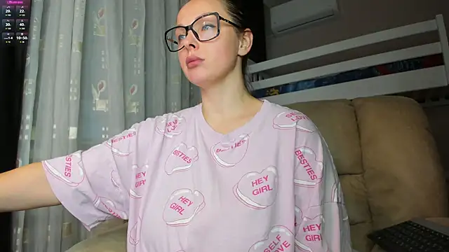 lecherous wife online show from 09-11-25, 05:24