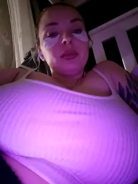 lecherous wife online show from 12-20-25, 04:54