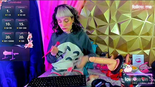 neeko princes online show from 09-19-25, 12:20