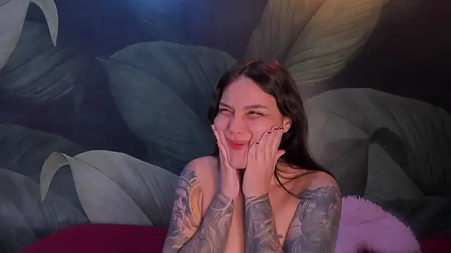 Snapshot of sweett_dirty chatting on 02-28-25, 03:26 sweett dirty online show from 02-28-25, 03:26