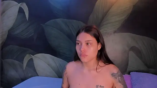 Snapshot of sweett_dirty chatting on 03-05-25, 12:11 sweett dirty online show from 03-05-25, 12:11