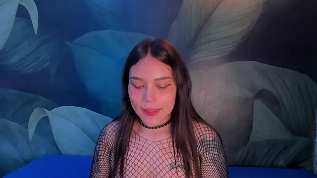 Snapshot of sweett_dirty chatting on 02-13-25, 03:24 sweett dirty online show from 02-13-25, 03:24