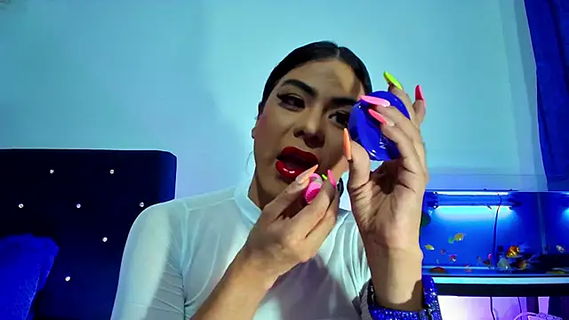 Snapshot of Aliice_Doll chatting on 04-21-26, 01:42 Aliice Doll online show from 04-21-26, 01:42