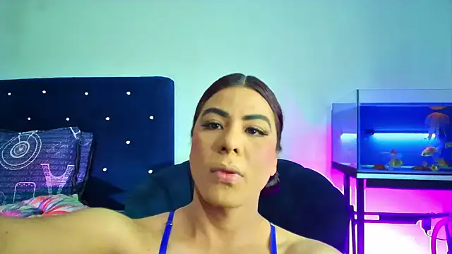 Snapshot of Aliice_Doll chatting on 07-26-26, 10:16 Aliice Doll online show from 07-26-26, 10:16
