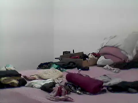 Snapshot of mariy_ chatting on 03-22-25, 01:32 mariy  online show from 03-22-25, 01:32