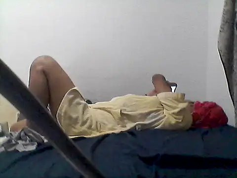 Snapshot of mariy_ chatting on 10-04-25, 02:02 mariy  online show from 10-04-25, 02:02