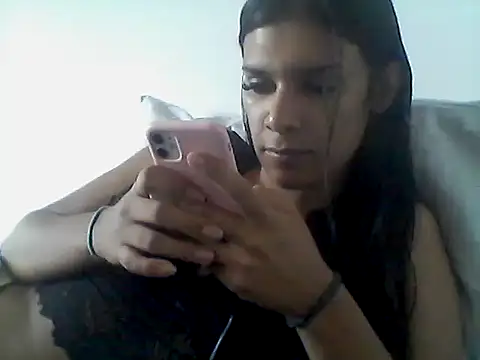 mariy  online show from 12-19-25, 05:15