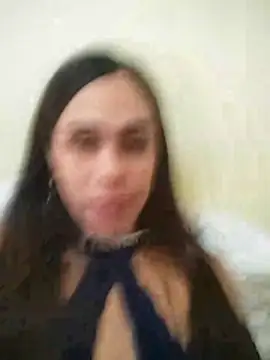 Snapshot of pretty_ariiel chatting on 06-07-26, 02:11 pretty ariiel online show from 06-07-26, 02:11