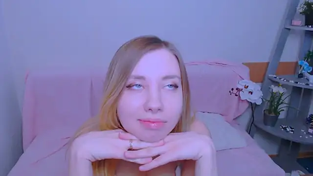 Snapshot of AliceFire_ chatting on 02-18-26, 09:06 AliceFire online show from 02-18-26, 09:06