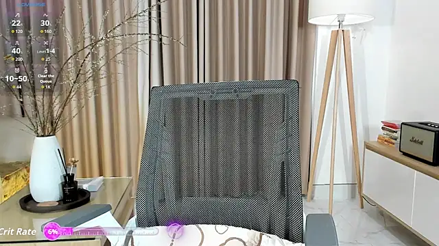  Joliie  online show from 02-10-26, 12:20