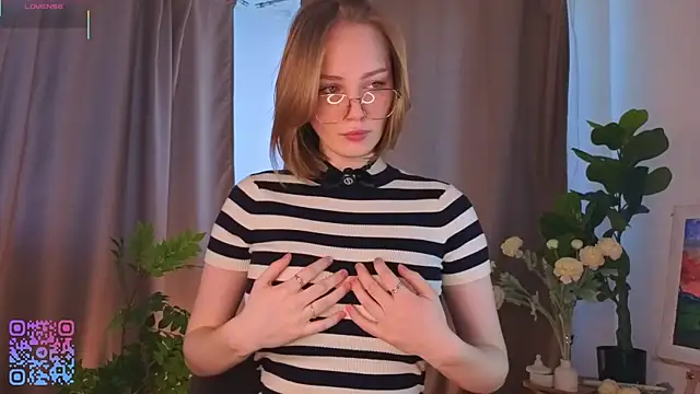 SoniaScott online show from 04-14-26, 02:38