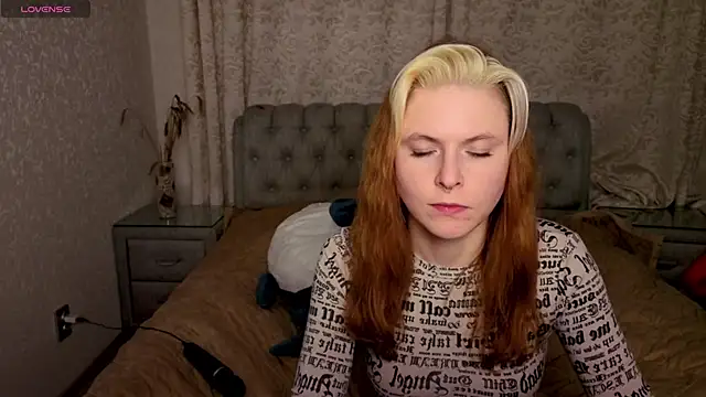 rocky foxy online show from 10-30-25, 10:28