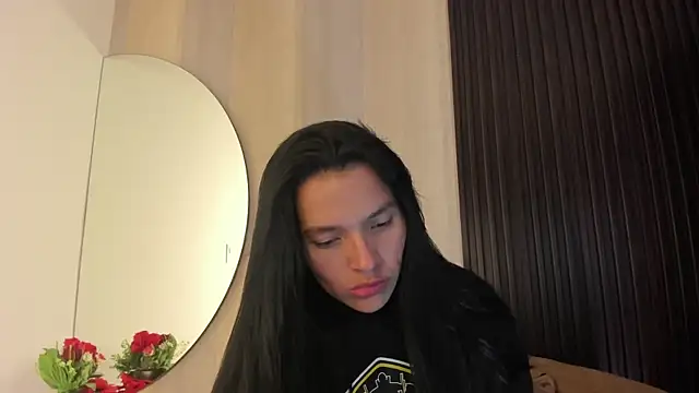  shantal smith online show from 04-13-26, 01:31