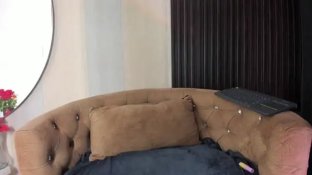  shantal smith online show from 03-26-26, 01:59