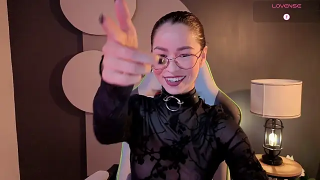 Snapshot of rosse_98_ chatting on 06-08-26, 02:50 rosse 98 online show from 06-08-26, 02:50