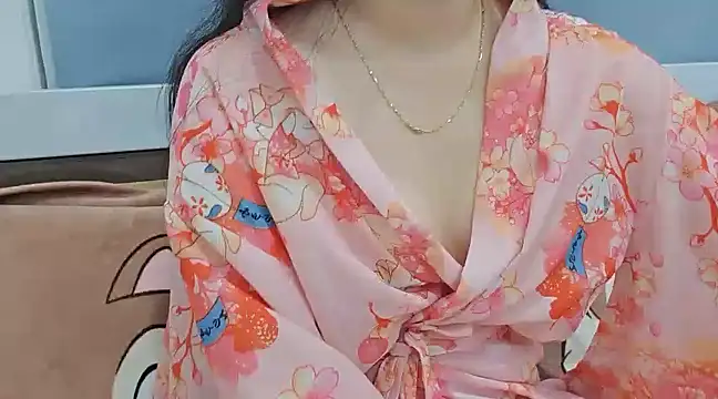 Kemmy babe20 online show from 03-18-25, 07:33