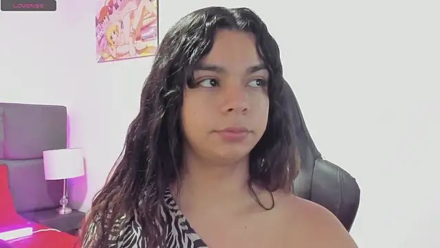 Snapshot of Megan_Miles02 chatting on 10-30-25, 08:28 Megan Miles02 online show from 10-30-25, 08:28