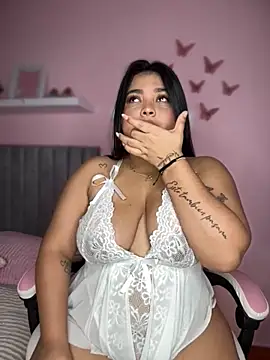 Emily cooper20 online show from 11-23-25, 03:00