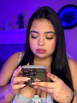 Emily cooper20 online show from 02-05-26, 01:45