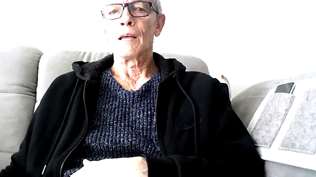 Snapshot of berfri chatting on 03-01-26, 12:16 berfri online show from 03-01-26, 12:16