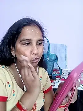 reemacouple007 online show from 02-19-26, 06:32