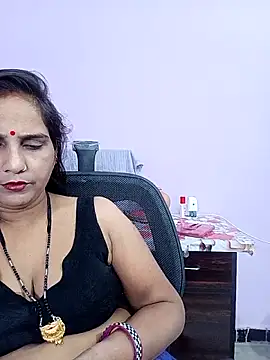 reemacouple007 online show from 05-15-26, 06:33