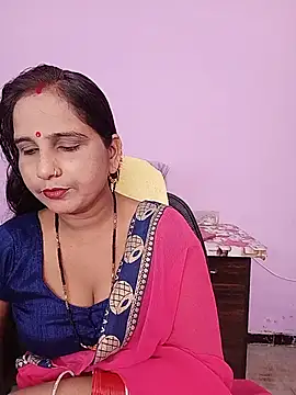 reemacouple007 online show from 06-06-26, 08:08