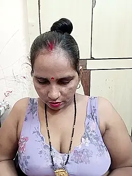 reemacouple007 online show from 09-26-25, 06:48