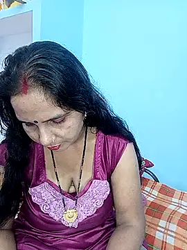 reemacouple007 online show from 10-29-25, 07:24